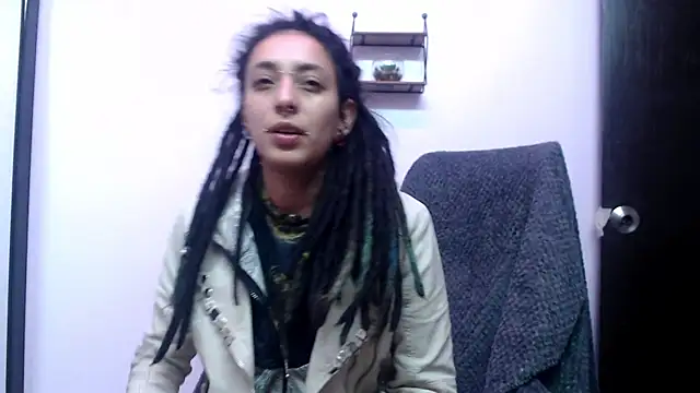 Snapshot of ORIANNA_BODMOD chatting on 02-07-26, 10:51 ORIANNA BODMOD online show from 02-07-26, 10:51