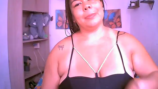 ChiaraFioree online show from 05-07-26, 08:01