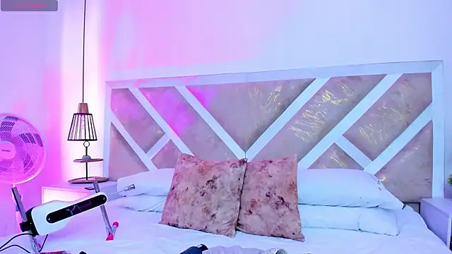 ZiaCalifa online show from 02-21-26, 12:18