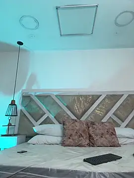 ZiaCalifa online show from 02-23-26, 12:17