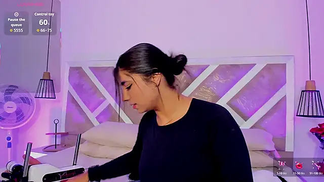 ZiaCalifa online show from 04-05-26, 11:39