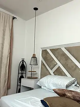 ZiaCalifa online show from 01-10-26, 10:54