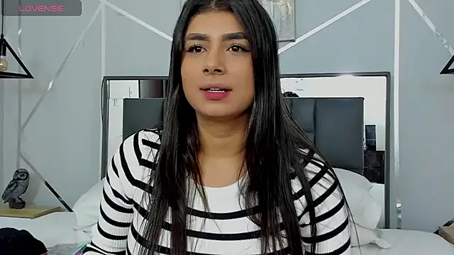 Snapshot of ZiaCalifa chatting on 03-22-25, 12:14 ZiaCalifa online show from 03-22-25, 12:14