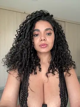 Mariecurl online show from 02-08-26, 07:00