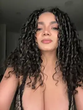 Mariecurl online show from 06-18-26, 11:54