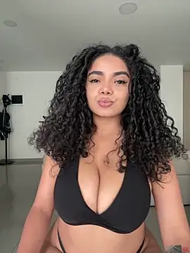 Mariecurl online show from 05-08-26, 07:28