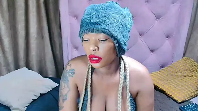 AFRICANGODDESSXXX online show from 06-12-26, 08:17