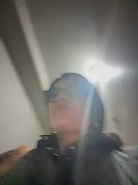 Snapshot of Insane_Issa chatting on 01-21-25, 11:24 Insane Issa online show from 01-21-25, 11:24