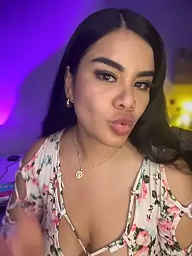 Snapshot of Insane_Issa chatting on 03-19-25, 12:48 Insane Issa online show from 03-19-25, 12:48