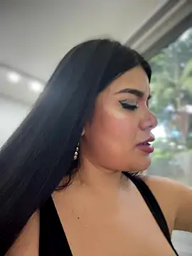 Insane Issa online show from 11-18-25, 10:34