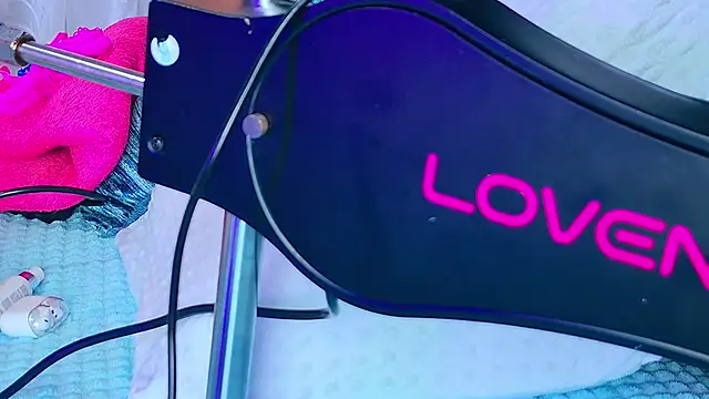 NathaxaLeans online show from 11-15-25, 11:36