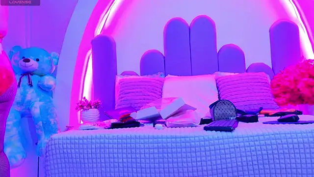 NathaxaLeans online show from 04-05-26, 12:23