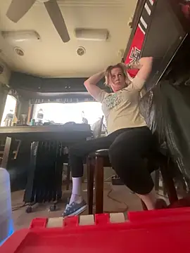 SummerBlueMoon online show from 04-17-26, 10:12