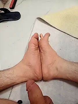 Hardapple01 online show from 03-26-26, 08:51