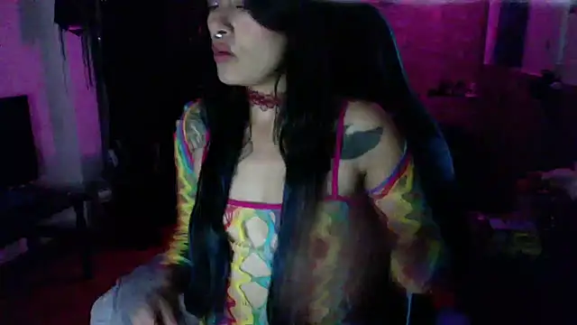 AngelaQueen  online show from 09-17-25, 05:37