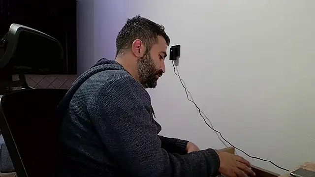 tgltplsr online show from 10-28-25, 01:17