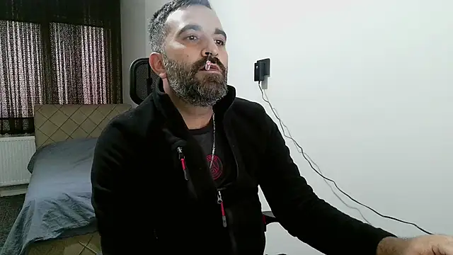 tgltplsr online show from 10-16-25, 04:32