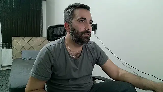 Snapshot of tgltplsr chatting on 02-01-26, 05:44 tgltplsr online show from 02-01-26, 05:44