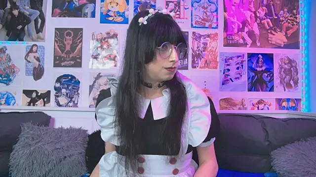 snowblack  online show from 09-13-25, 02:06