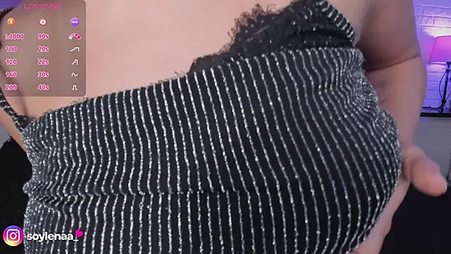 Snapshot of lena_banks chatting on 03-03-25, 10:20 lena banks online show from 03-03-25, 10:20