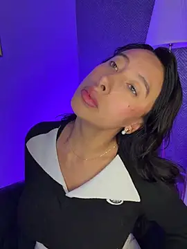 Snapshot of lena_banks chatting on 06-16-26, 10:32 lena banks online show from 06-16-26, 10:32