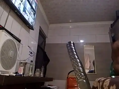 Snapshot of Stormward chatting on 03-23-26, 10:31 Stormward online show from 03-23-26, 10:31