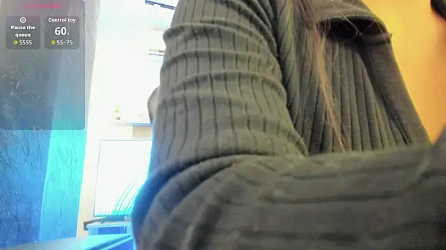 Snapshot of LunaBaker-1 chatting on 09-13-25, 07:58 LunaBaker-1 online show from 09-13-25, 07:58