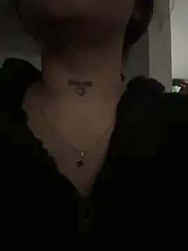 Snapshot of LunaBaker-1 chatting on 01-31-26, 10:30 LunaBaker-1 online show from 01-31-26, 10:30