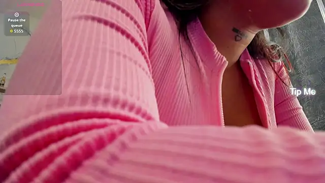 LunaBaker-1 online show from 10-30-25, 08:50