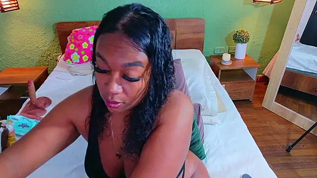 dannaahbrown online show from 05-06-26, 10:14