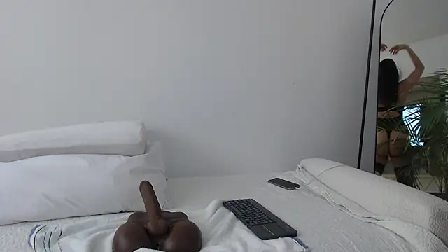 MIYESSI online show from 02-23-26, 06:52