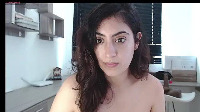 MIYESSI online show from 03-18-25, 04:28