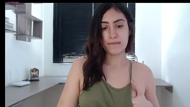 MIYESSI online show from 02-19-25, 04:33