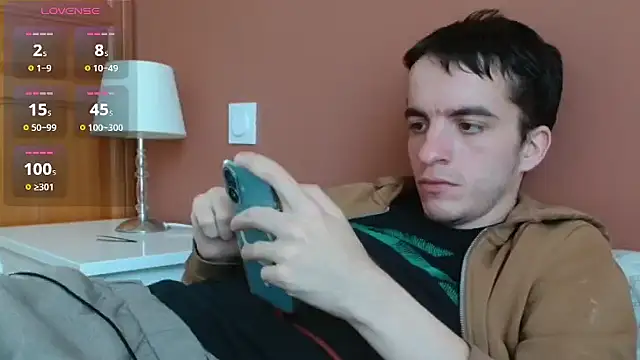 Tombgy07 online show from 05-11-26, 04:04