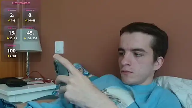 Tombgy07 online show from 05-18-26, 04:45
