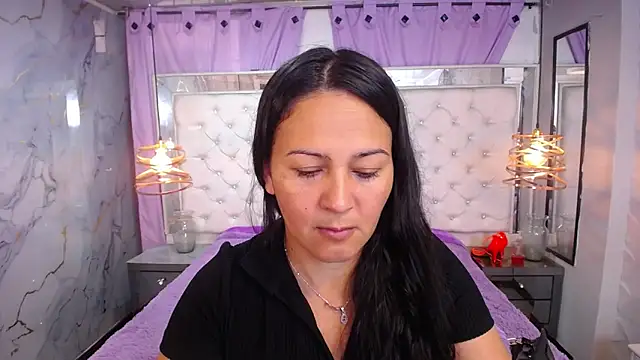 Georgina-Musk online show from 10-22-25, 08:08