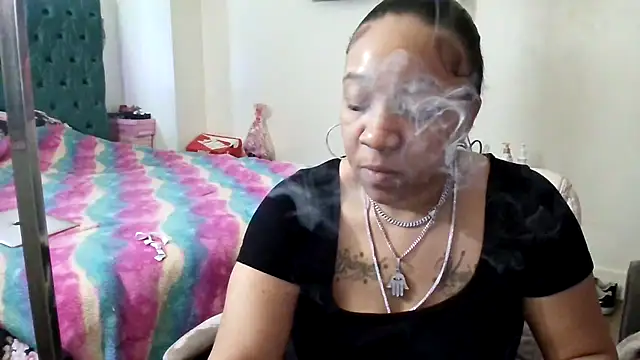 YasmineMinaj online show from 01-09-26, 06:48