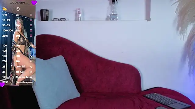 Isabella lt online show from 05-15-26, 10:46