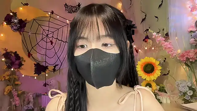 Your-Sunshine online show from 10-20-25, 04:07