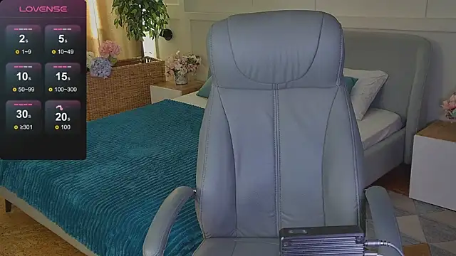 anita blairr online show from 03-22-25, 04:14