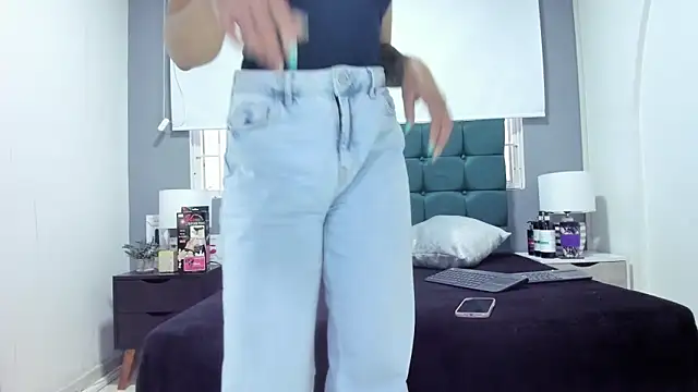 charlott lens online show from 10-10-25, 09:59