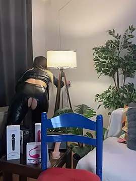 Snapshot of KittyKatyDream chatting on 03-01-25, 06:32 KittyKatyDream online show from 03-01-25, 06:32