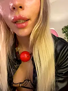 KittyKatyDream online show from 12-03-25, 03:00