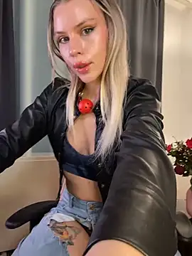 KittyKatyDream online show from 02-10-26, 03:55