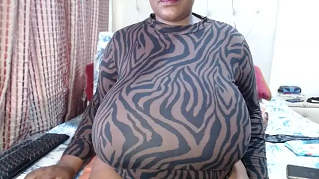 CHOCOLATEDARKBUSTYX online show from 03-03-26, 06:09