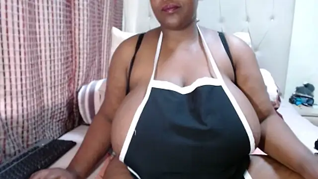 CHOCOLATEDARKBUSTYX online show from 11-26-25, 09:31