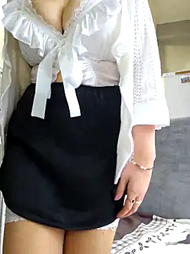 Snapshot of LybovNTV chatting on 02-19-26, 09:39 LybovNTV online show from 02-19-26, 09:39