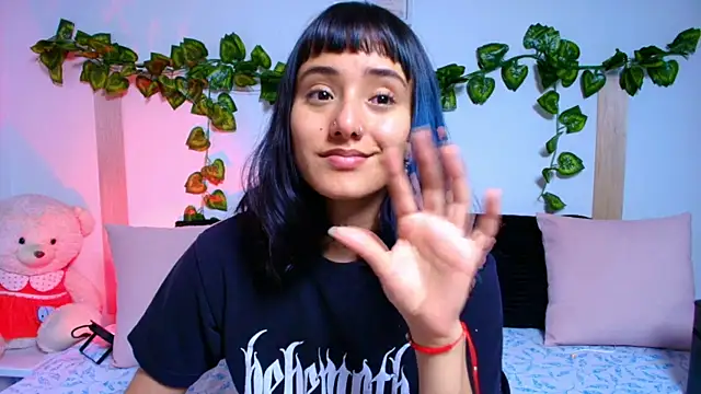 Snapshot of tati_cardenas chatting on 10-02-25, 04:38 tati cardenas online show from 10-02-25, 04:38
