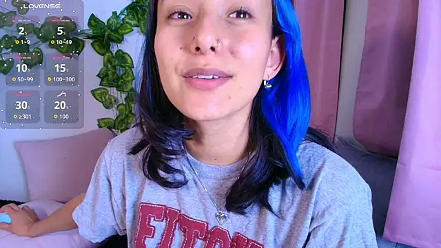 Snapshot of tati_cardenas chatting on 02-20-26, 04:42 tati cardenas online show from 02-20-26, 04:42