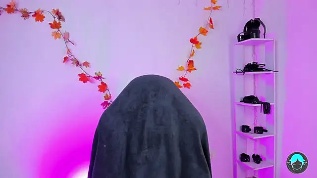 sofi elfqueen online show from 02-21-26, 11:40